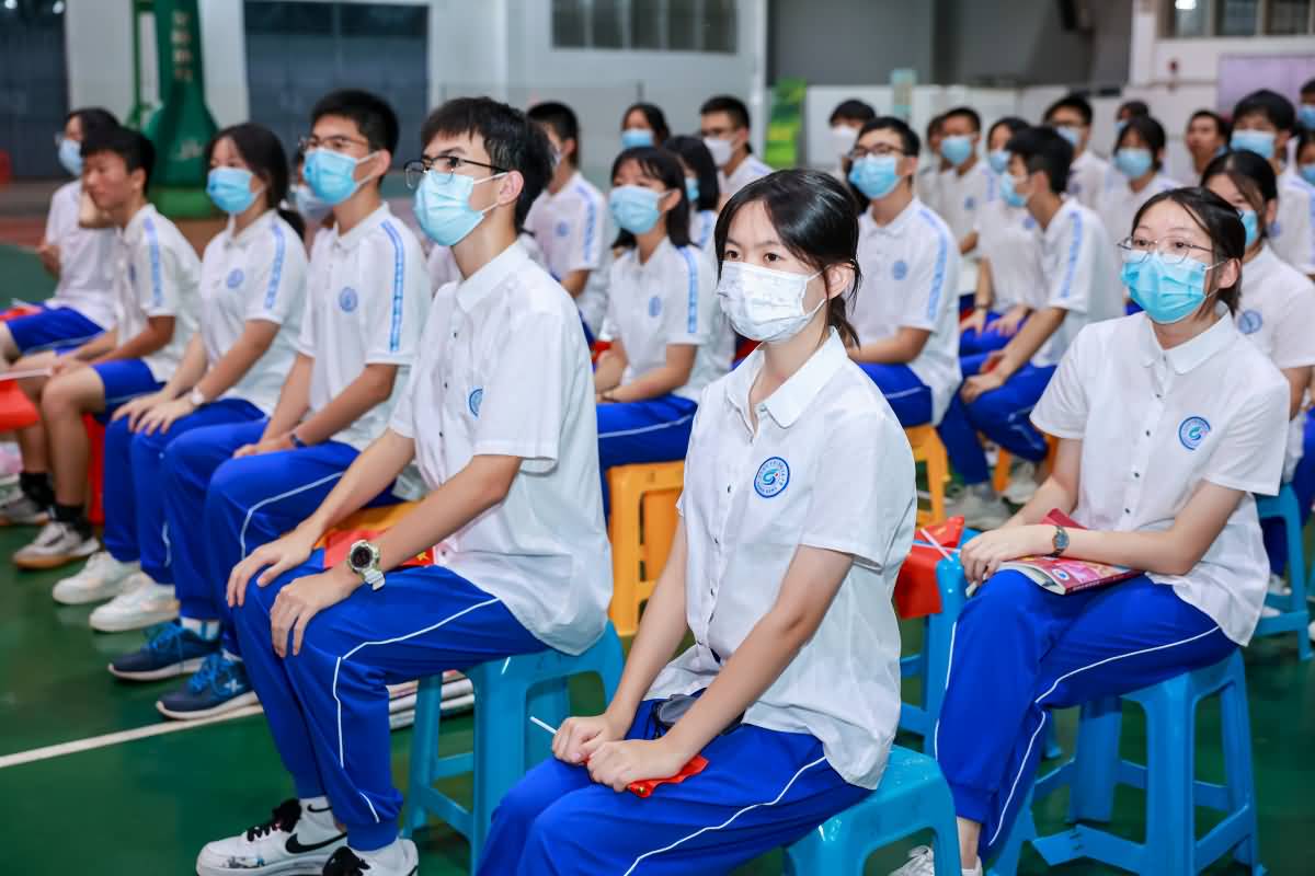 东莞高级中学(集团)清溪中学 “高歌颂祖国 喜迎二十大”合唱比赛(图6)