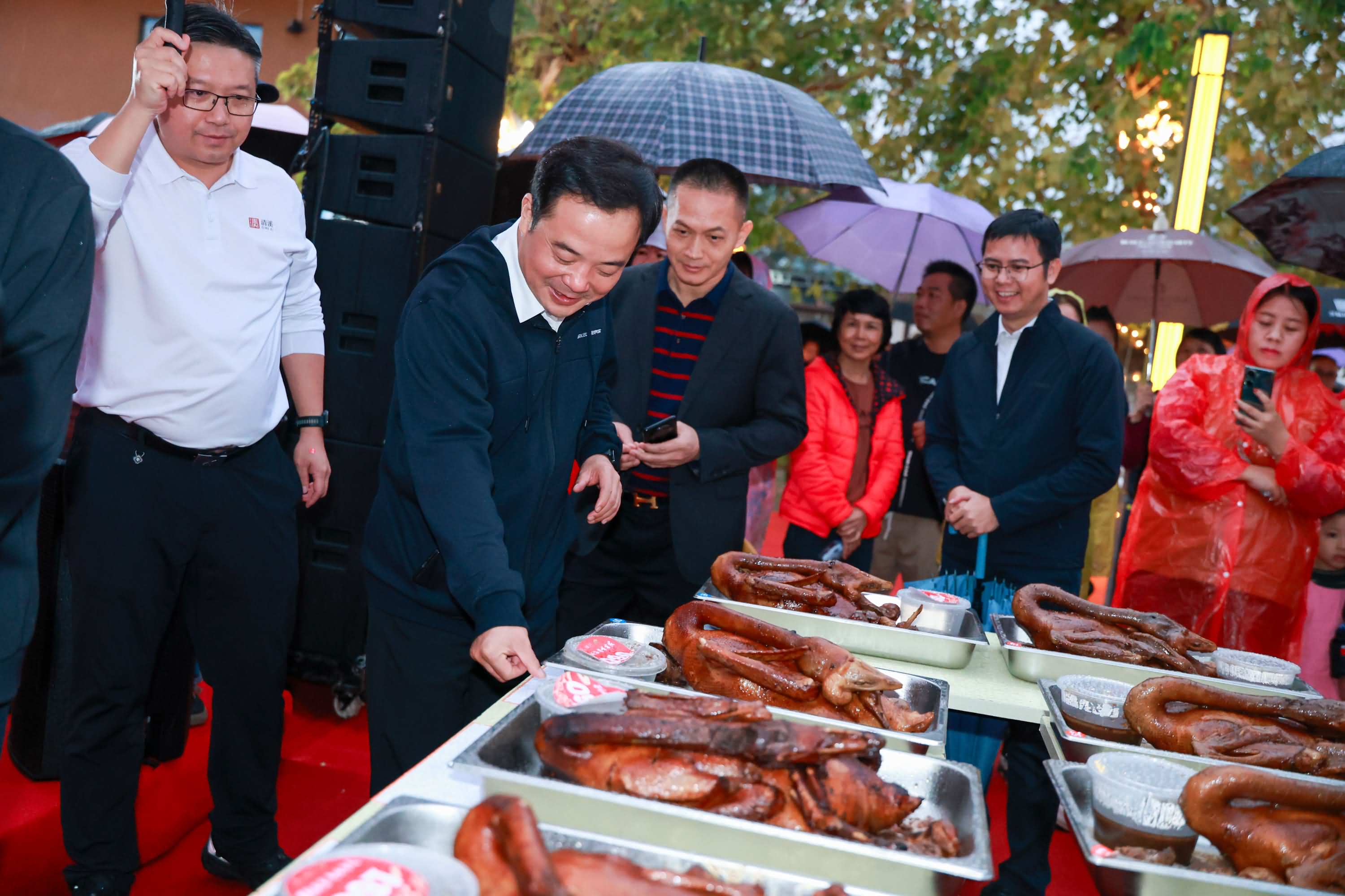百鹅威宴寻味客家2024清溪镇第二届客家“焖年鹅”现场烹饪活动(图20)